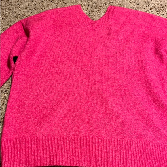LOFT Pink V-Neck Sweater with Glitter Stars - Picture 4 of 6